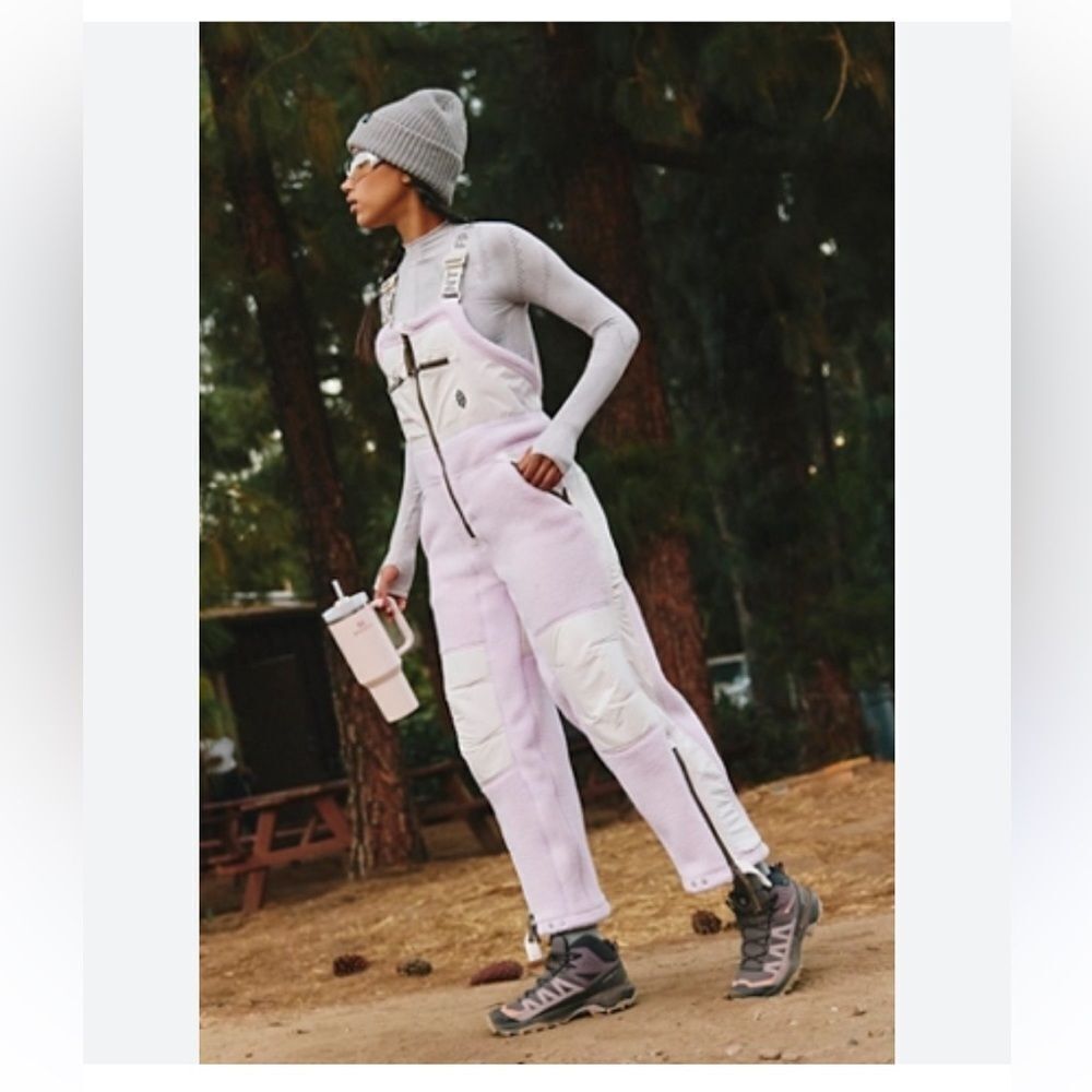 Free People Hit The Slopes Overalls FP Movement
Size Small